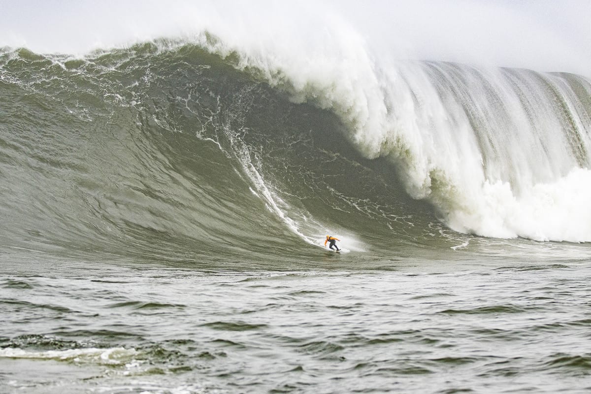 Joe Roper Surfer Jojo Roper: A Man Possessed Surfs One of the Biggest Waves Ever At Mav ...