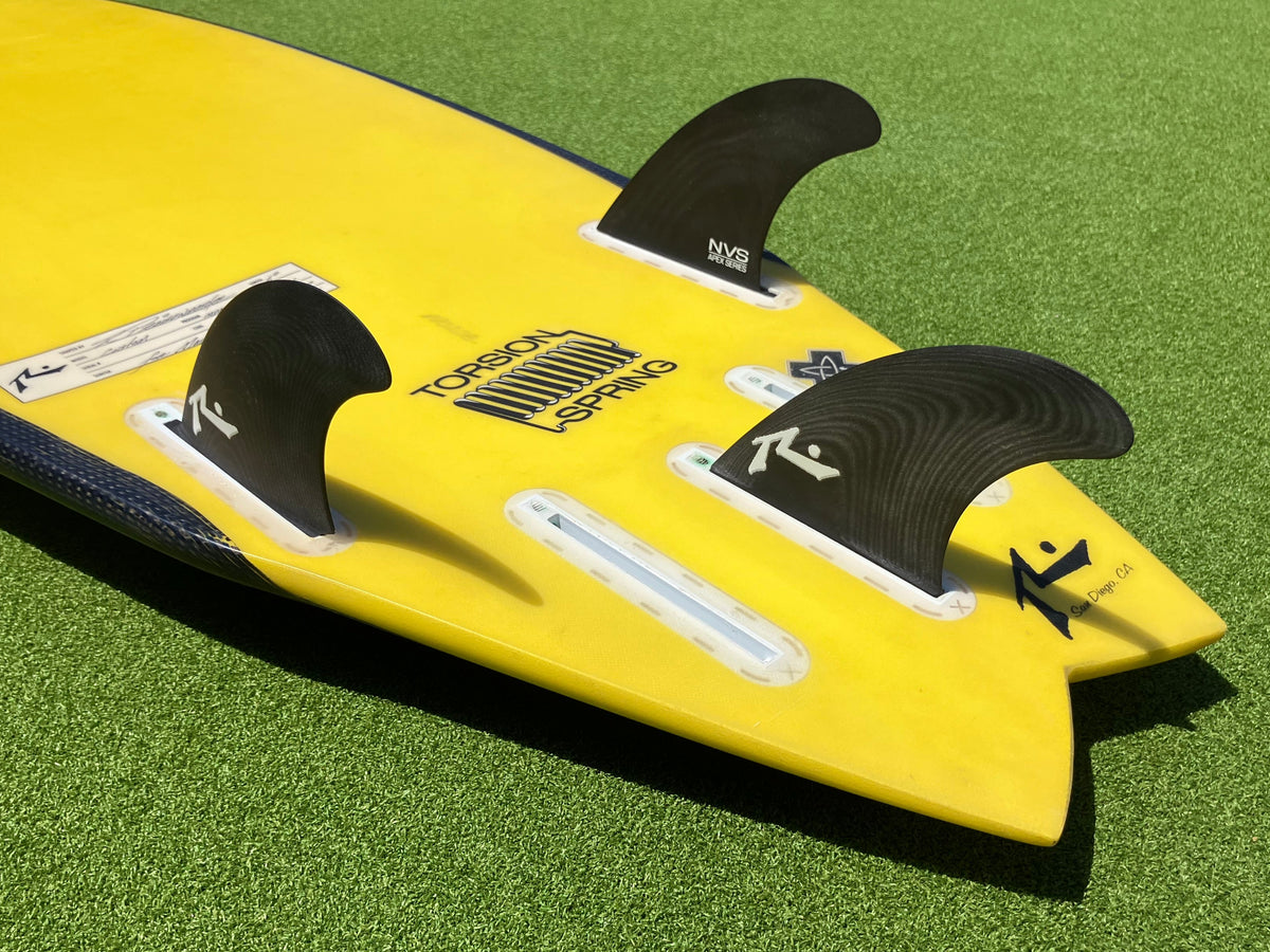 NVS Rusty ASYM Fins Futures