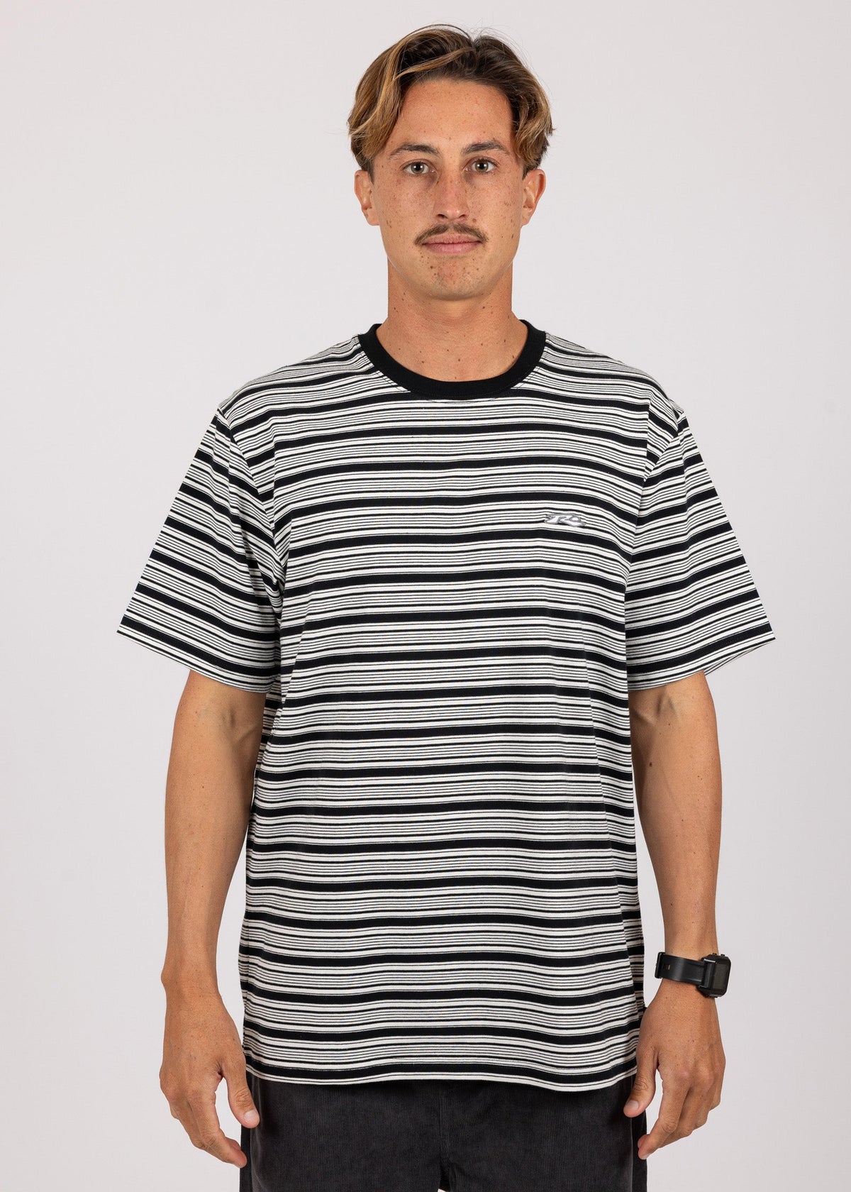 Rusty USA Track It Down Ss Tee BLACK